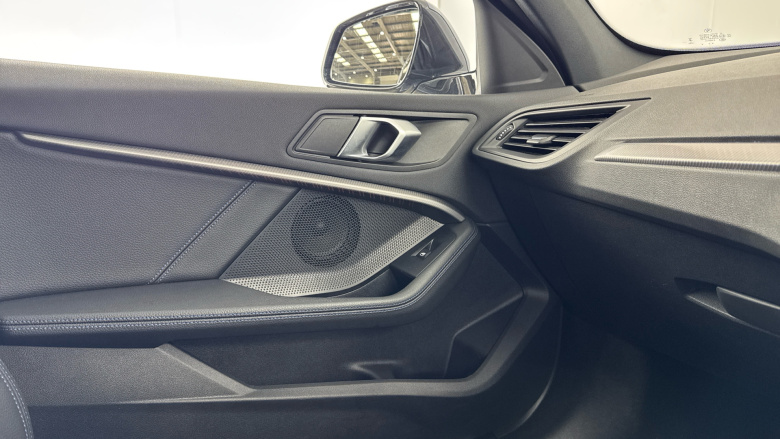 BMW 1 Series 118i M Sport 5dr Step Auto Petrol Hatchback